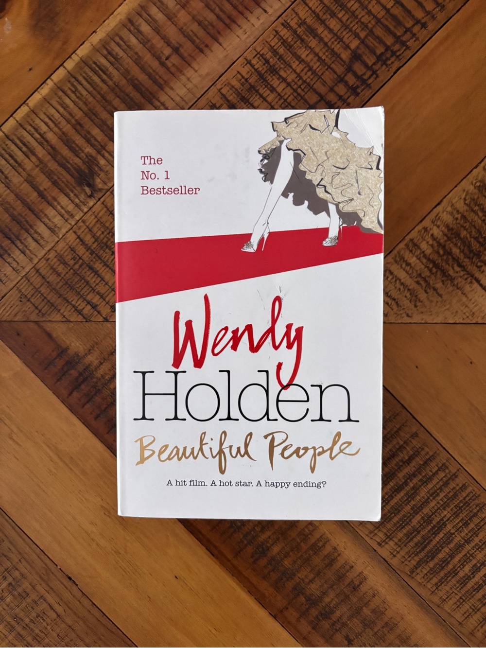Beautiful People - Wendy Holden